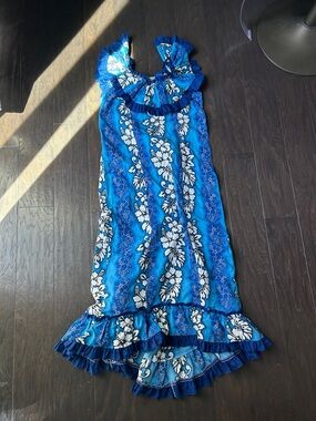 Hawaiian floral ruffle dress Girls 14 or XS woman